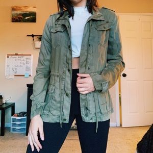 ✨Green Utility Jacket ✨